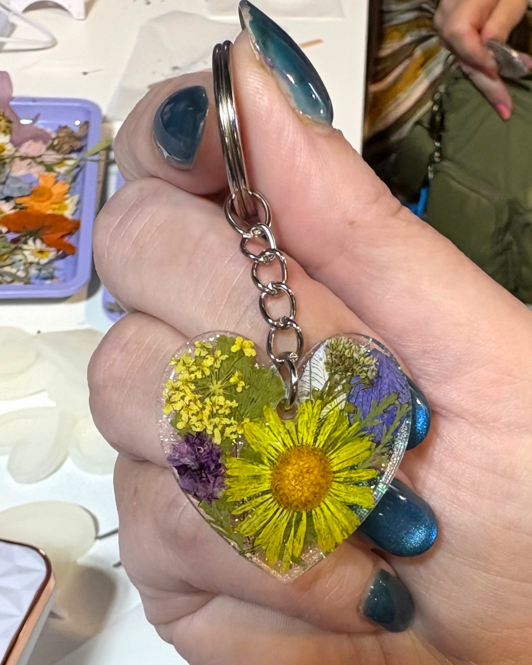 Birmingham NEC - Creative Craft Show - Guided Workshop - Pressed Flower Jewellery or Christmas Pin Badges