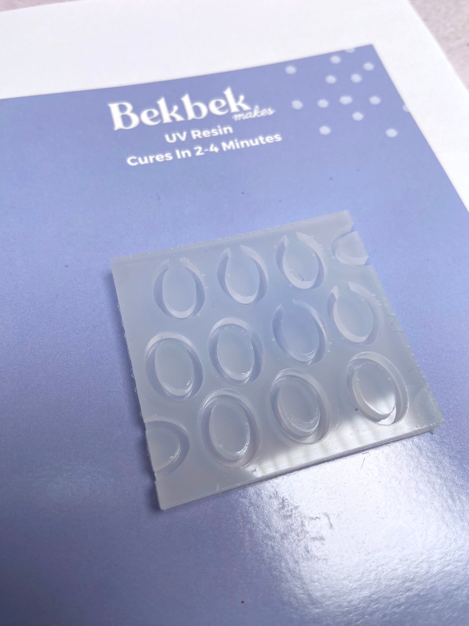 Oval Chain Small Reusable Silicone Moulds ( Glasses, Necklace etc)