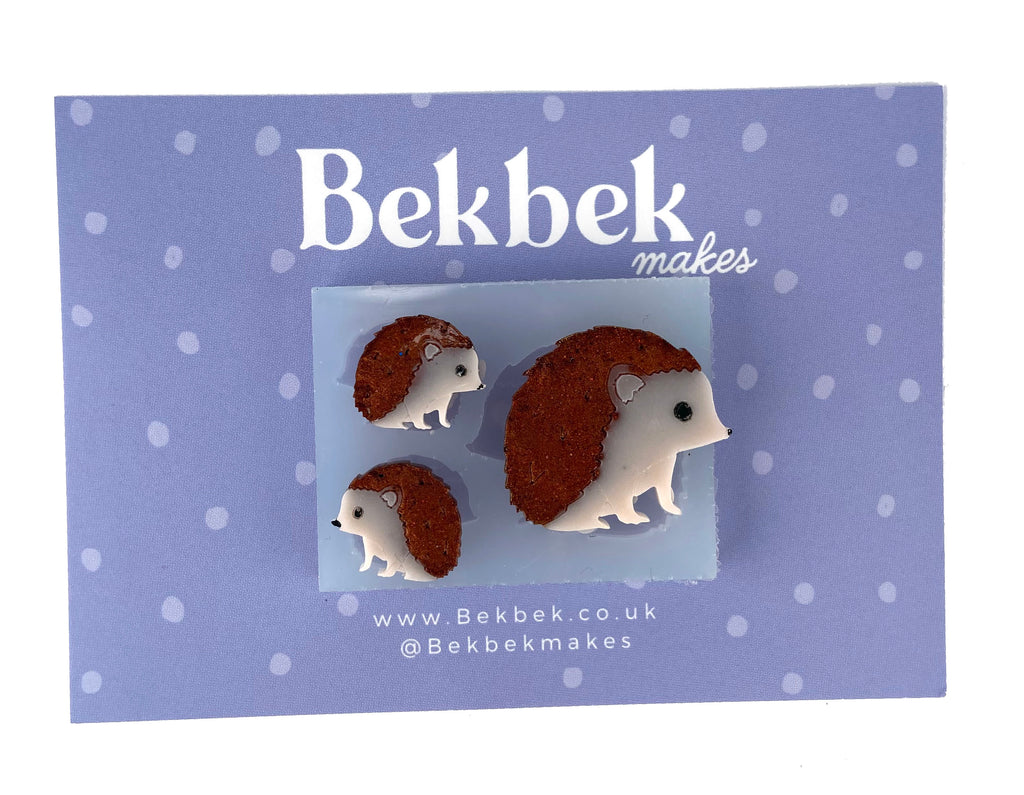 Hedgehog Sitting Pin Badge & Earring Size Reusable Silicone Mould