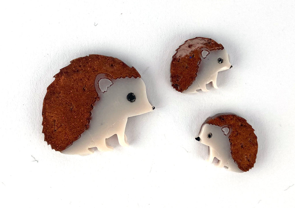 Hedgehog Sitting Pin Badge & Earring Size Reusable Silicone Mould