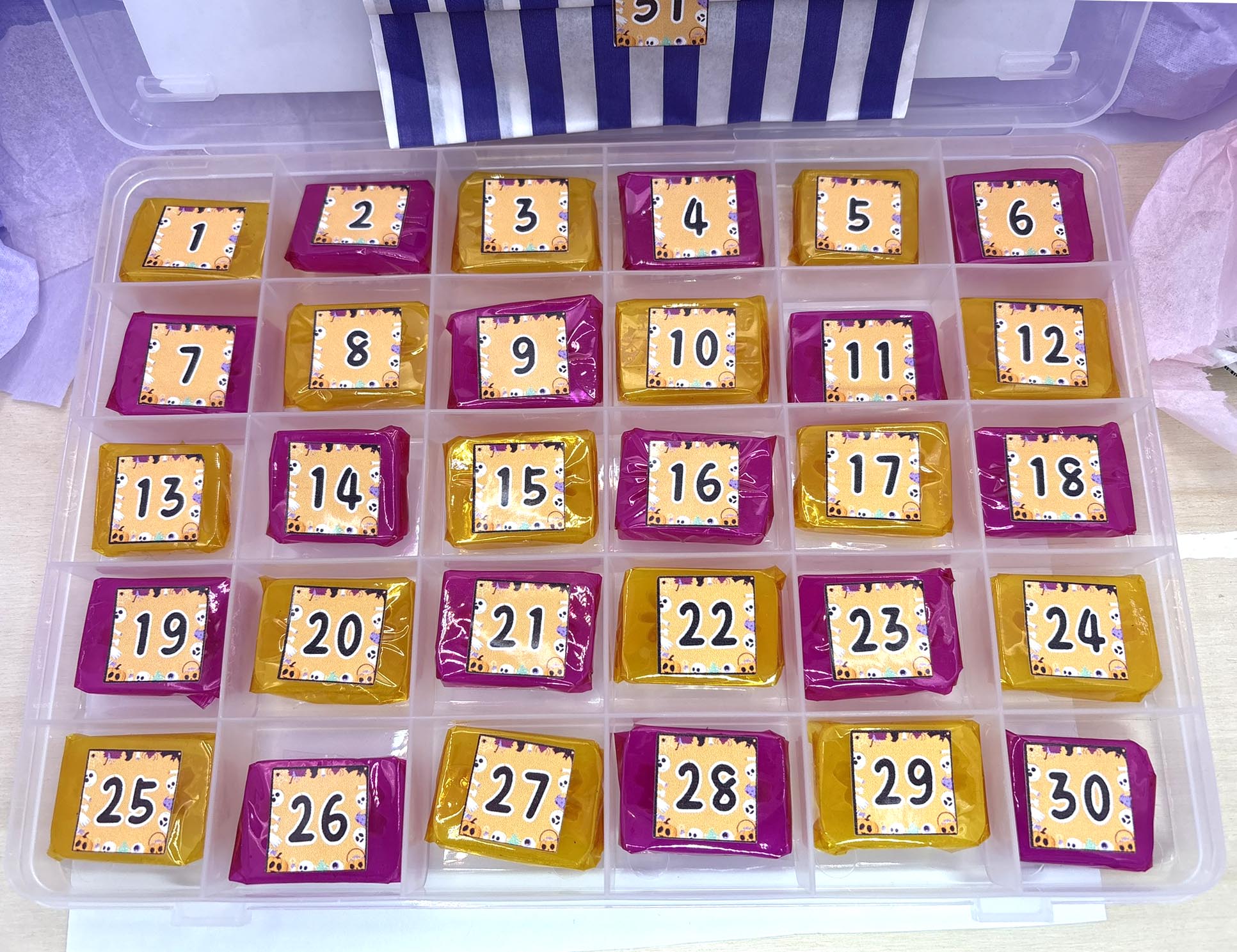 Halloween Reusable Silicone Mould Advent Calendar! (For UV Resin)