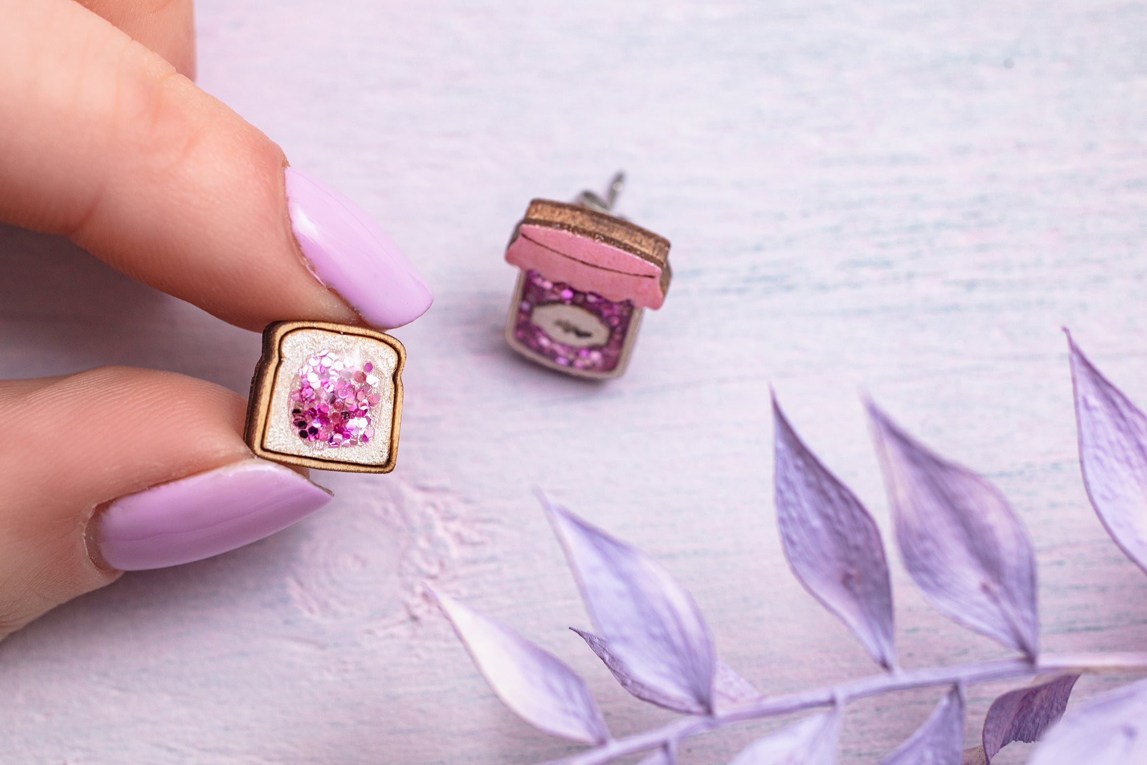 Jam & Toast Earrings - Strawberry