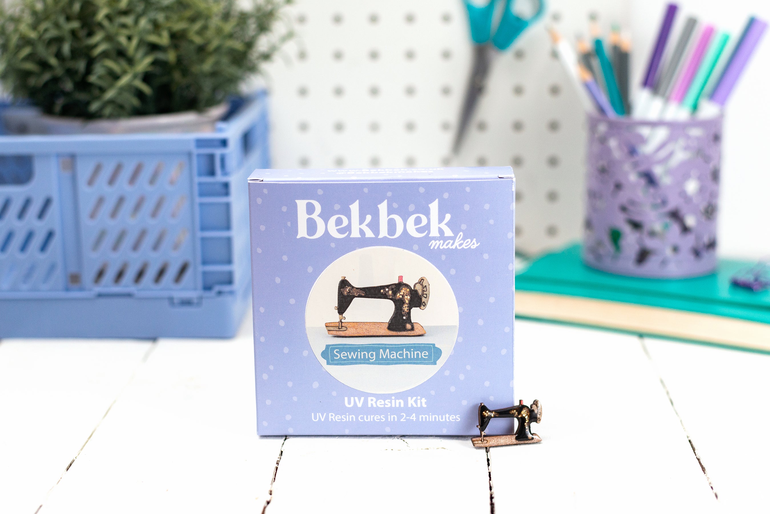 Sewing Machine Pin UV Resin Kit