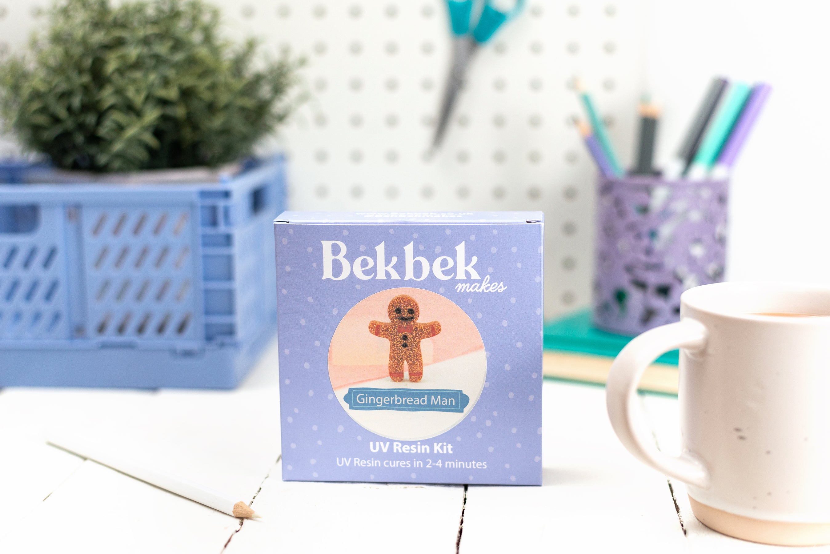 Gingerbread Man Pin UV Resin Kit