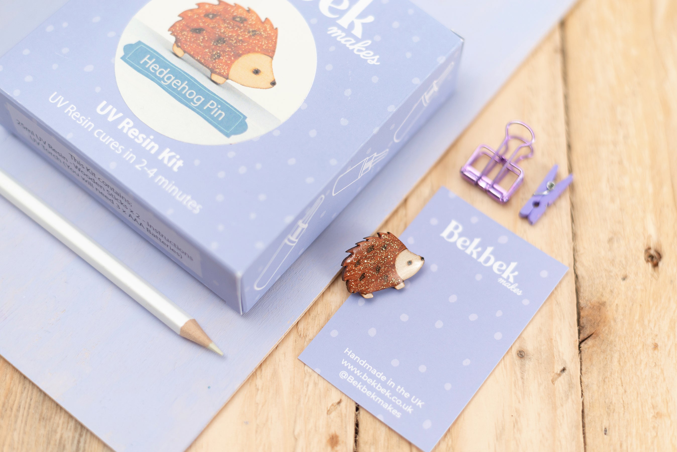 Hedgehog Pin UV Resin Kit