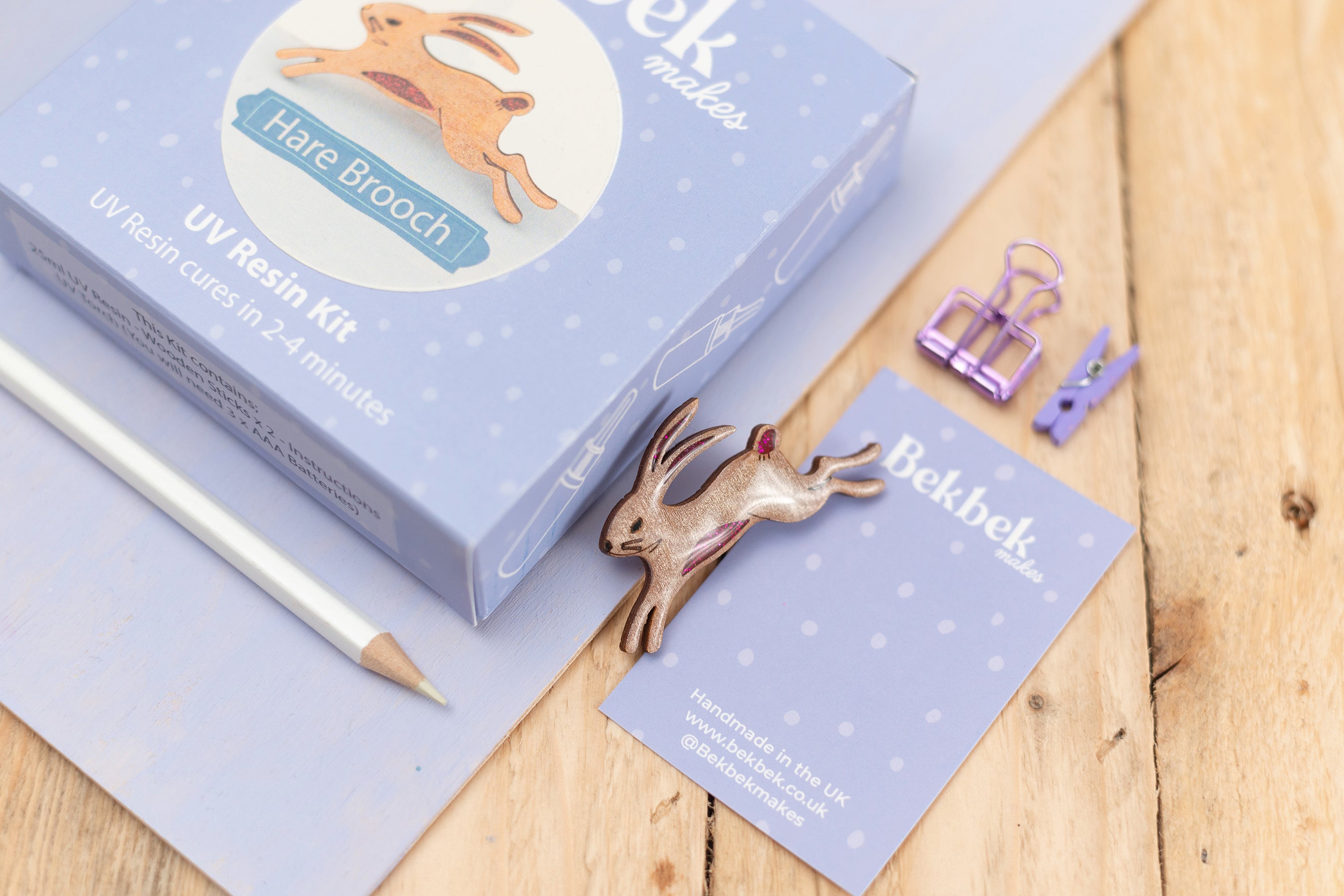 Hare Brooch UV Resin Kit