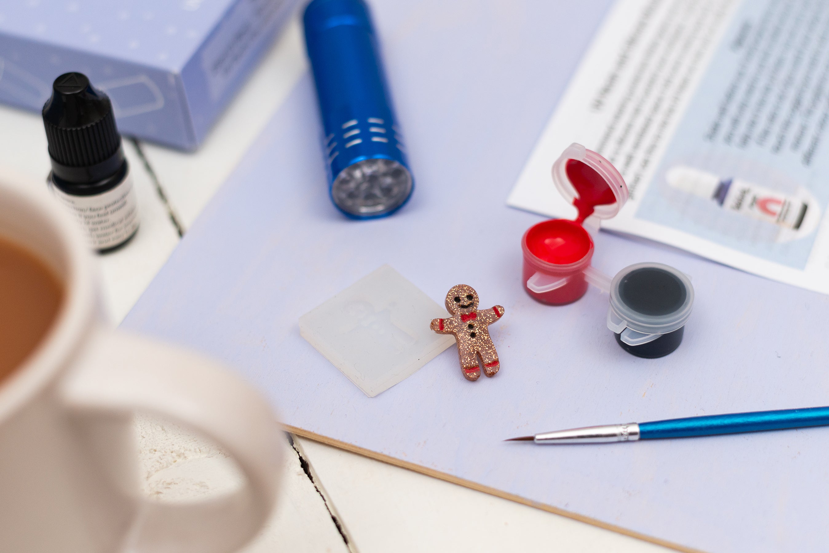 Gingerbread Man Pin UV Resin Kit
